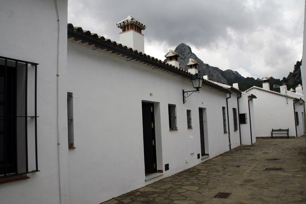 Villa Turistica De Grazalema Ruang foto